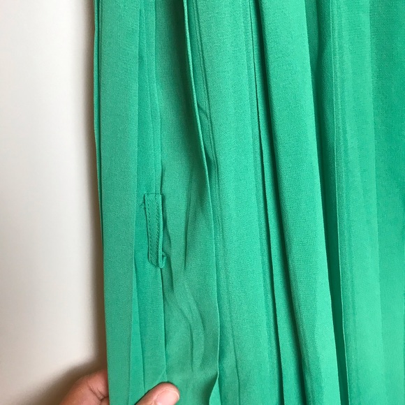 $5 CLEAR OUT SALE KIDS Richie House Los Angeles Pleated Dress - Picture 5 of 13